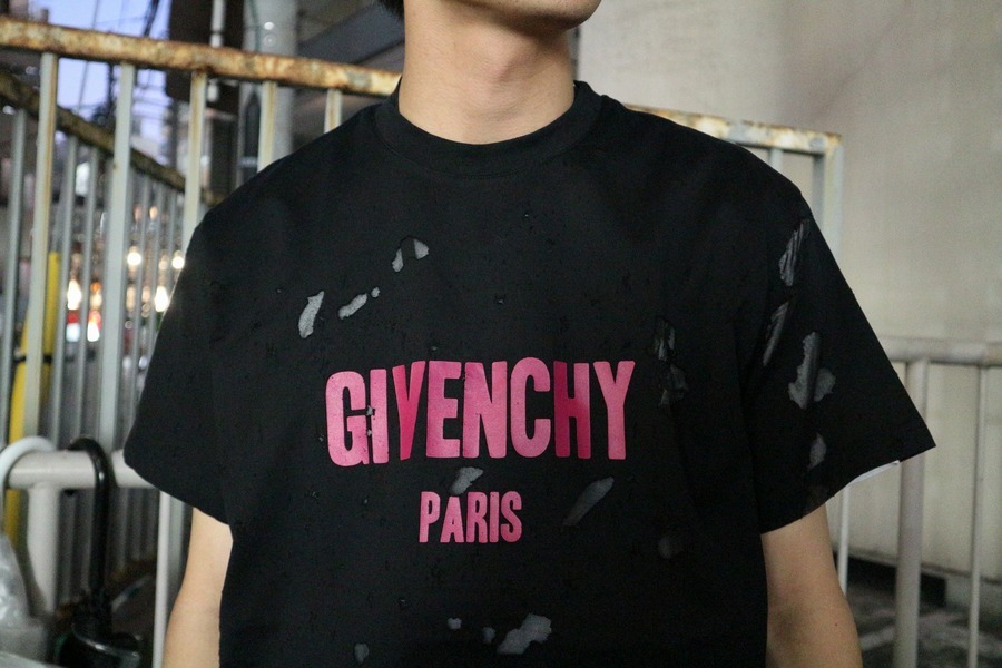 GIVENCHY ジバンシーTシャツ 星座プリント | chicshabu.com