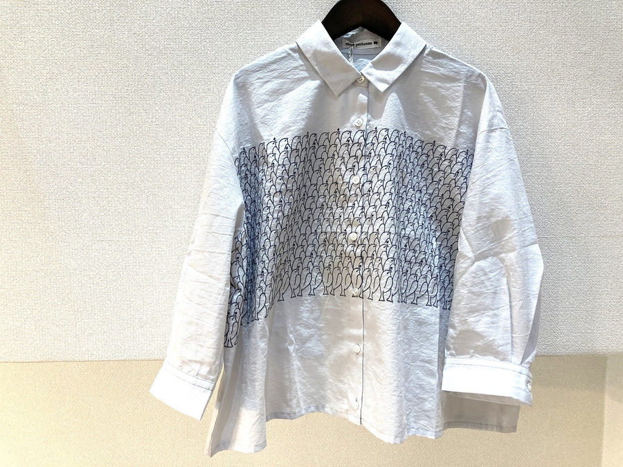 mina perhonen  lintu  刺繍ブラウス mina perhonen/ミナ ペルホネン】から lintu 刺繍シャツ が入荷