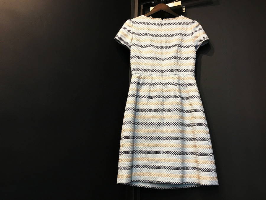 M S Gracy エムズグレイシー よりメッシュボーダーワンピースが入荷しました 08 05発行