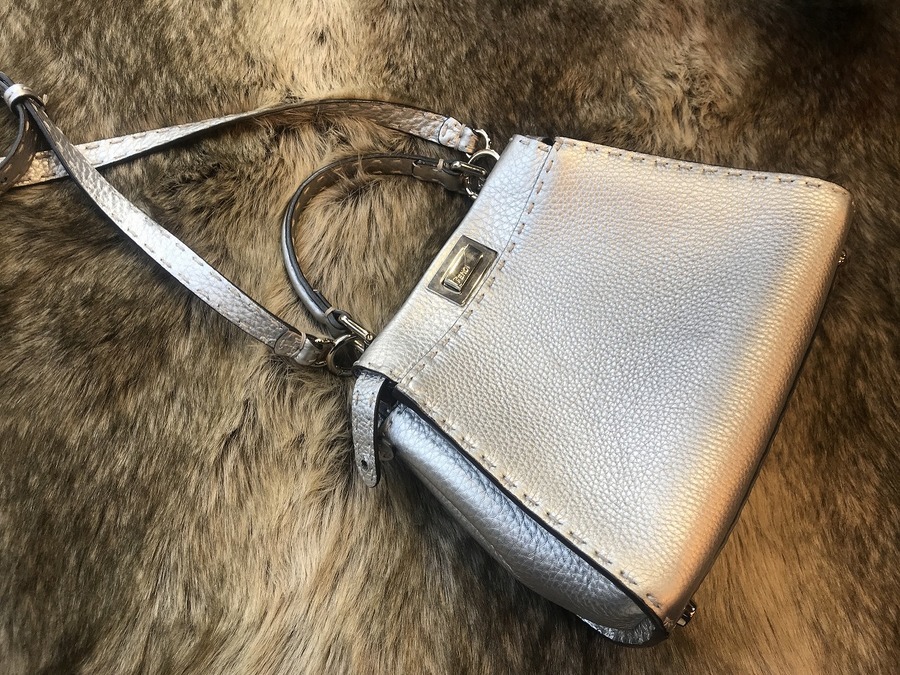 FENDI/フェンディ】よりPeeKaBoo/ピーカブー 8BN244 が入荷致し