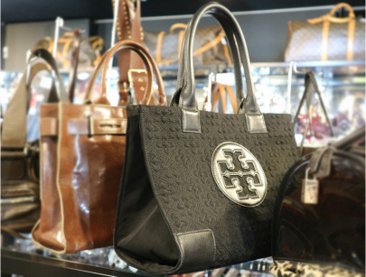 「インポートブランドのTORY BURCH 」