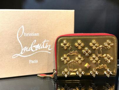 「ラグジュアリーブランドのChristian Louboutin 」