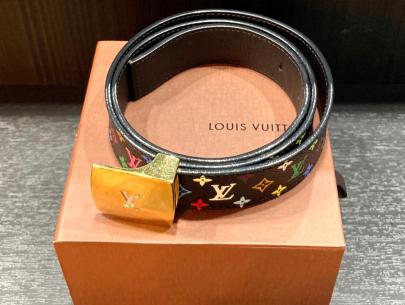 「ラグジュアリーブランドのLOUIS VUITTON 　 」