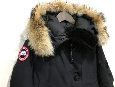 「インポートブランドのCANADA GOOSE 」