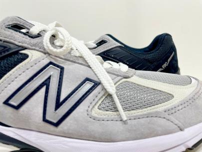 「ストリートブランドのNEW BALANCE 」