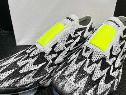 「コラボ・別注アイテムのACRONYM x NIKE 」