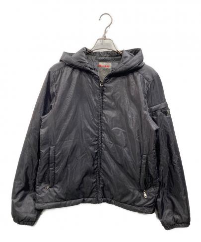 「ラグジュアリーブランドのPRADA SPORTS 」