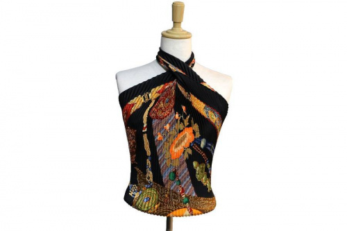 サルバトーレフェラガモの市川