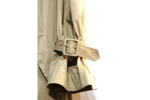 Apuweiser-richeのJUSGLITTY