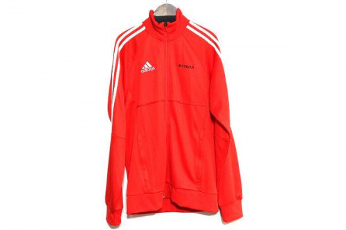 アディダスのシュプリーム