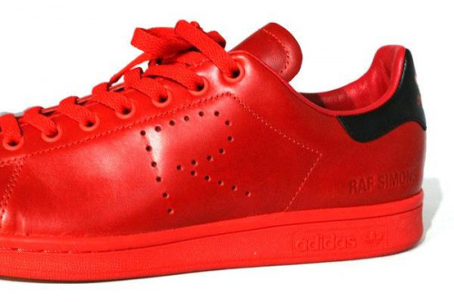 アディダスのシュプリーム