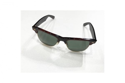 レアアイテムのレイバン