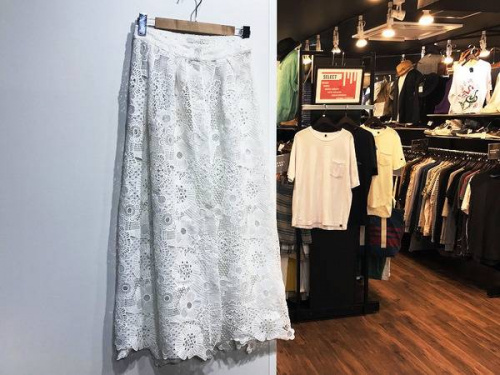 ラグジュアリーブランドのルアナ