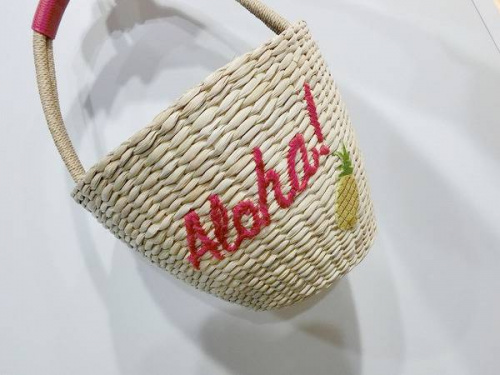 ナチュラルブランドのカゴバック