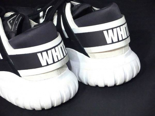 ホワイトマウンテニアリングのナイキ