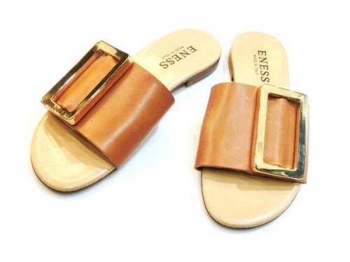 キャリアファッションのジャーナルスタンダード