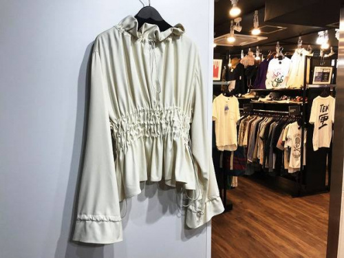 メゾンマルジェラのエムエムシックス