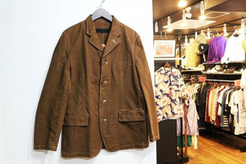 レアアイテムのコムデギャルソン