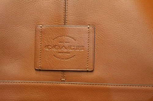 プラダのクロエ