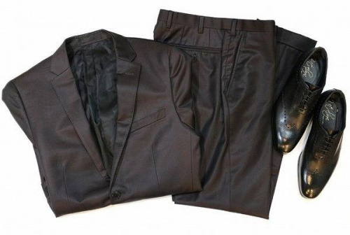 ビジネスアイテムのドレスシューズ