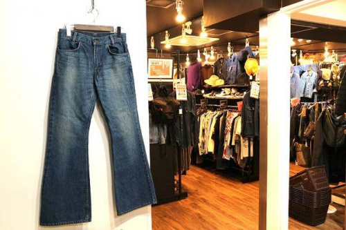 コラボ・別注アイテムのオアスロウ