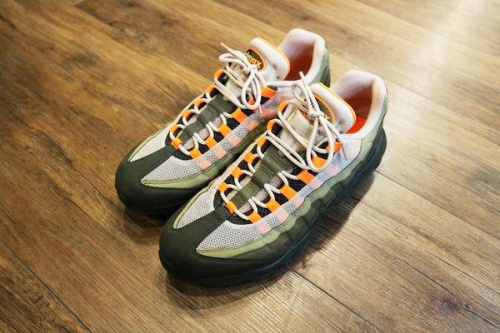 ナイキのシュプリーム