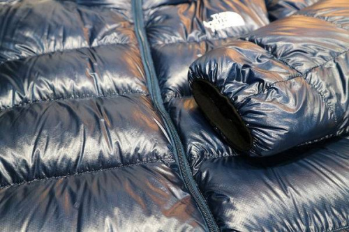 シュプリームの古着買取