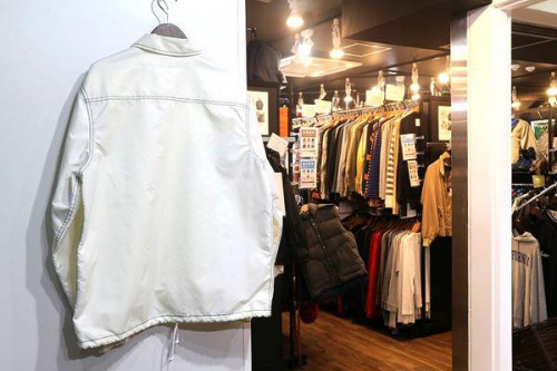 シュプリームのナイキ