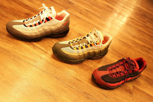 買取入荷のエアマックス