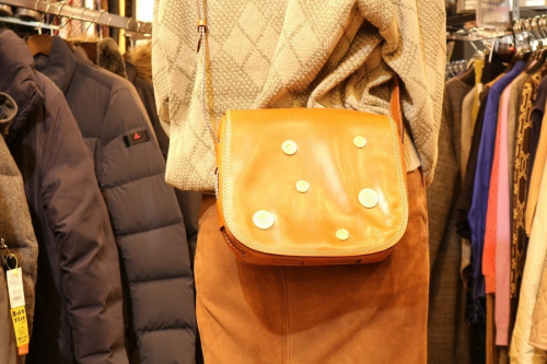 セリーヌのCELINE（セリーヌ）