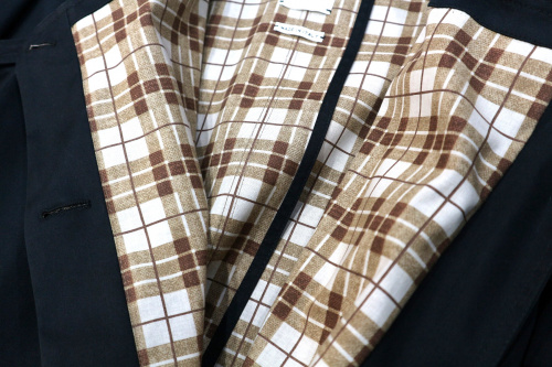 トレンチコート