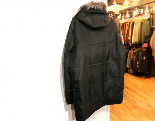 バーバリーの古着