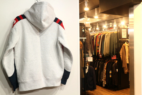 シュプリームの古着