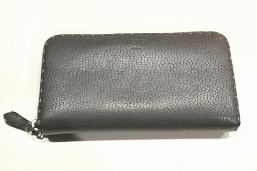 ラグジュアリーブランドのフェンディ