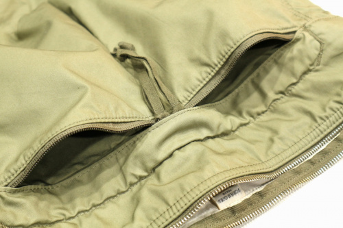 ブリーフィングのトゥミ