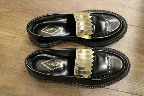 アデューの靴