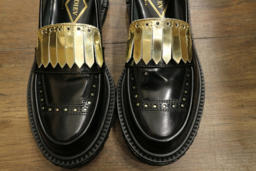 靴のレディース