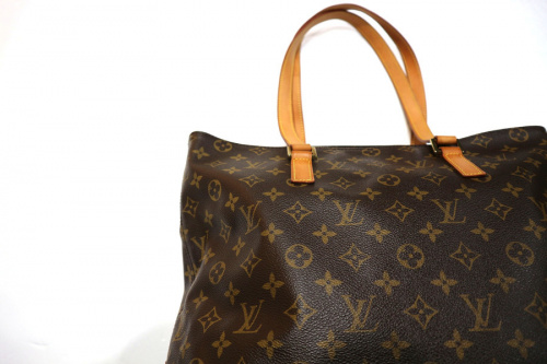 ラグジュアリーブランドのLOUIS VUITTON