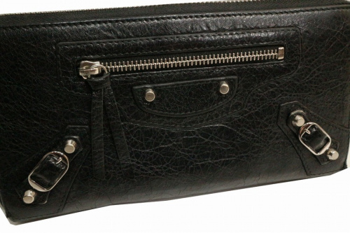 バレンシアガの長財布