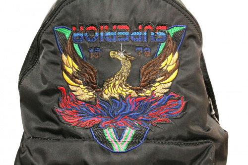 ディーゼルのバックパック