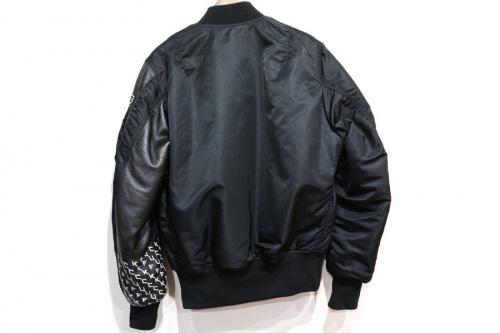 ザシェパードアンダーカバーのMA-1