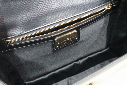 レディースの古着買取