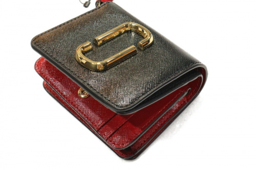 MARC JACOBSのマークジェイコブス