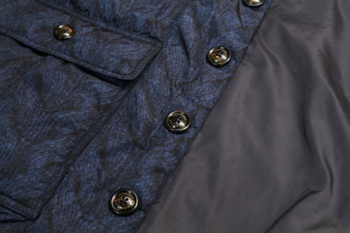 モンクレールのMAGLIONE(マグリオン)