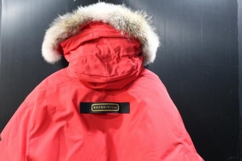 ダウンジャケット