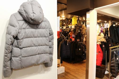 タトラスのダウンジャケット