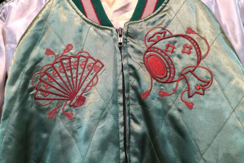 東洋エンタープライズのスカジャン