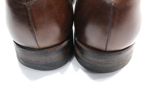 ブローグシューズの古着