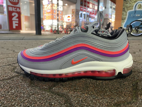 ストリートブランドのNIKE