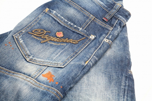インポートブランドのDSQUARED2